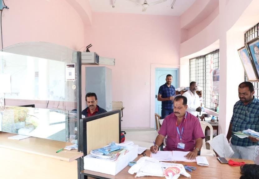 Facilities at Commercial Complex